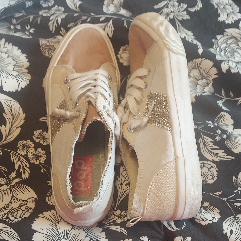 Women's Casual Sneakers Size 8